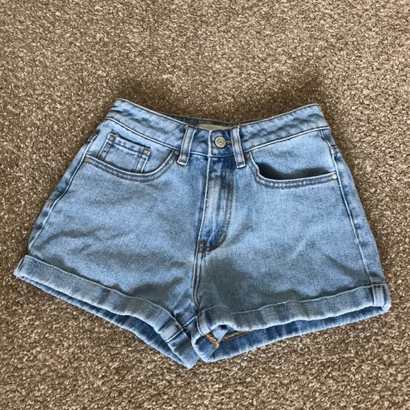 New Pacsun Mom Shorts - Picture 4 of 4